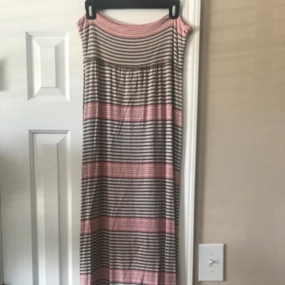 Max Studio Brown and Pink Sleeveless Maxi-dress